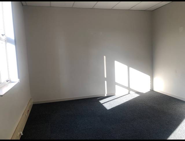 201M² RETAIL TO LET IN SANDTON CENTRAL